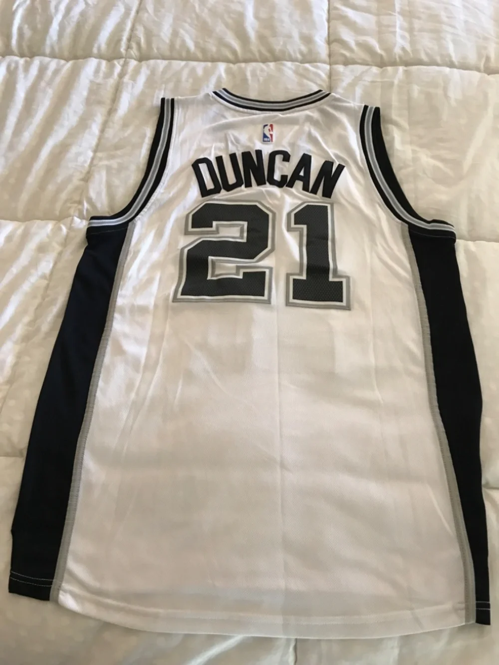 Vintage Adidas San Antonio Spurs Tim Duncan 21 Jersey Large